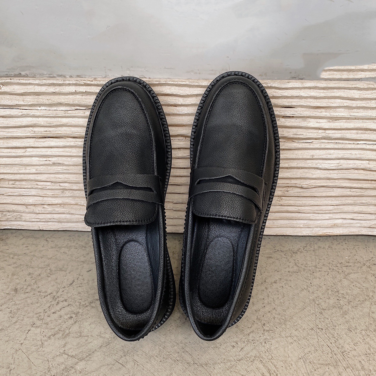 Youth Retro Slip-on Beanie Shoes