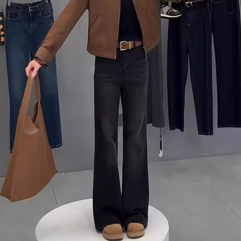 Plus Size Women's High Waist Elastic Straight Skinny Jeans - Image 4