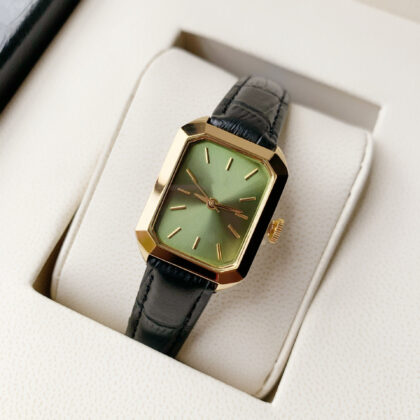Fashion Casual Belt Square Dial Watch