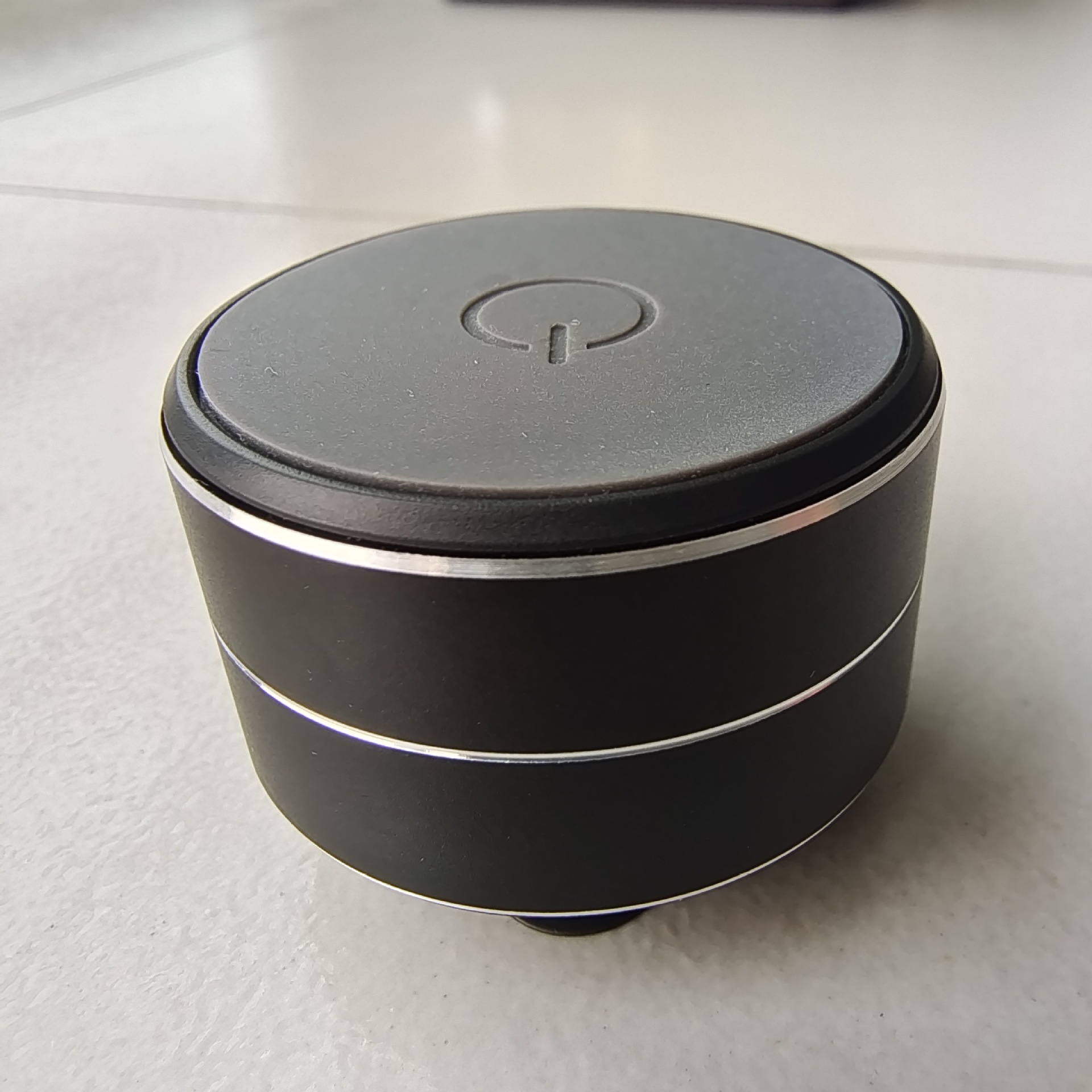 TWS Black Technology Bone Conduction Bluetooth Speaker - Image 2