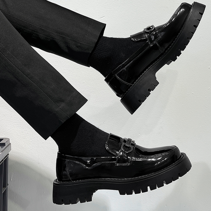 Black Hairstylist Korean Style British Casual Slip-On Shoes — изображение 4