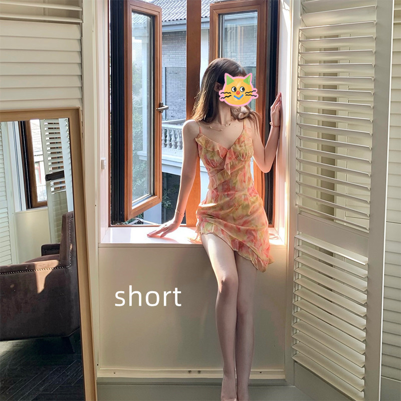 Romantic Printed Skirt With Suspender And Split Dress - Image 6