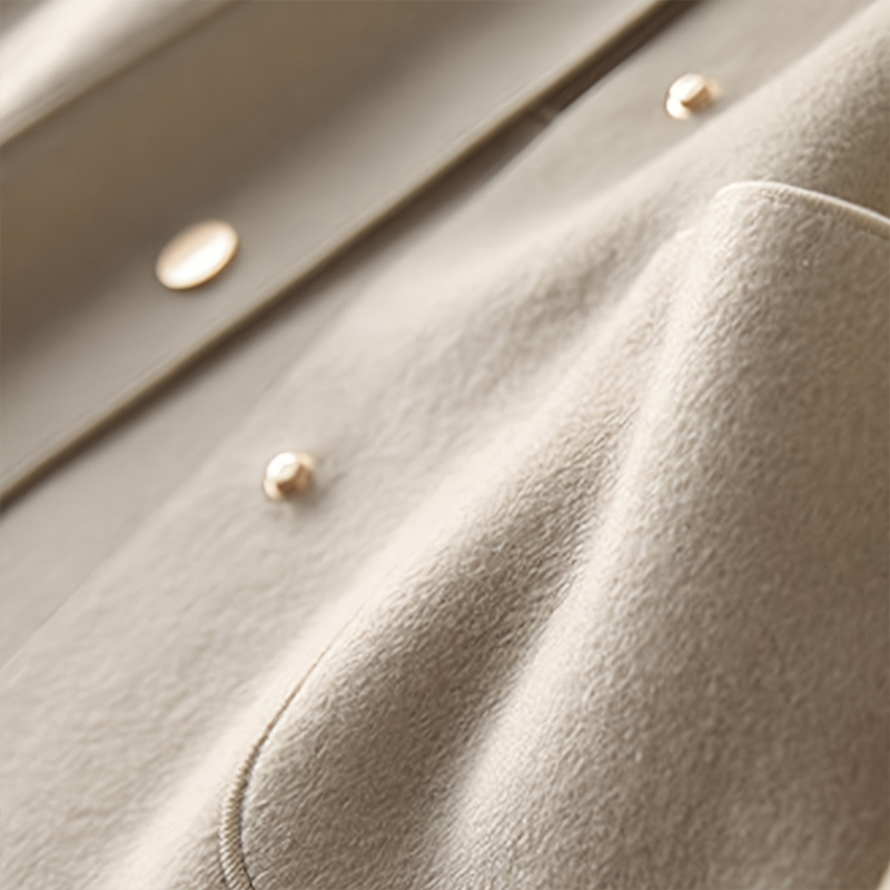 Elegant Women's Single-Breasted Raglan Sleeve Coat With Button & Pocket Details - Retro Style Casual Jacket - Image 4