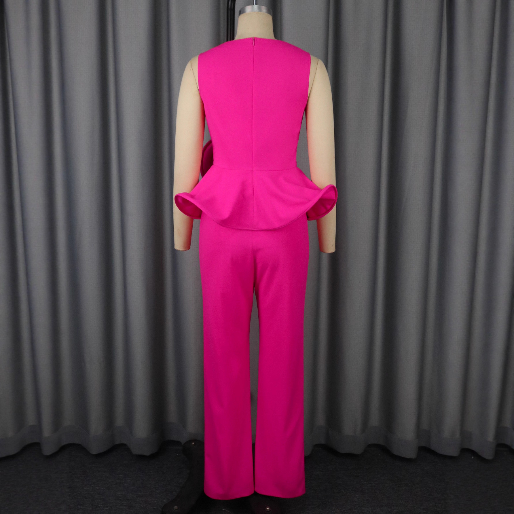 Three-dimensional Flower V-neck Sleeveless Top High Waist Fashion Straight-leg Pants - Image 4