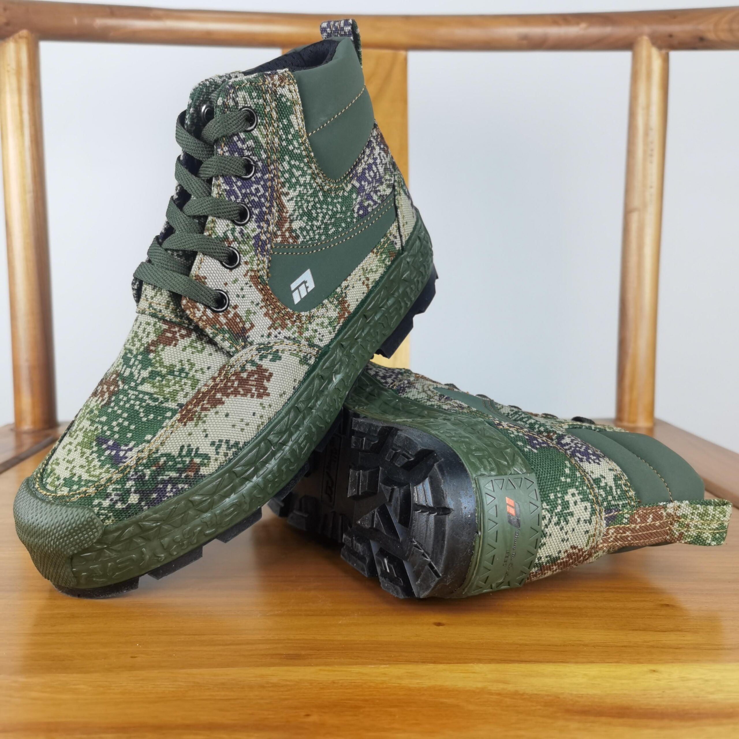 Men's Non-slip Labor Protection Canvas Wear-resisting Casual Rubber Shoes - Image 9