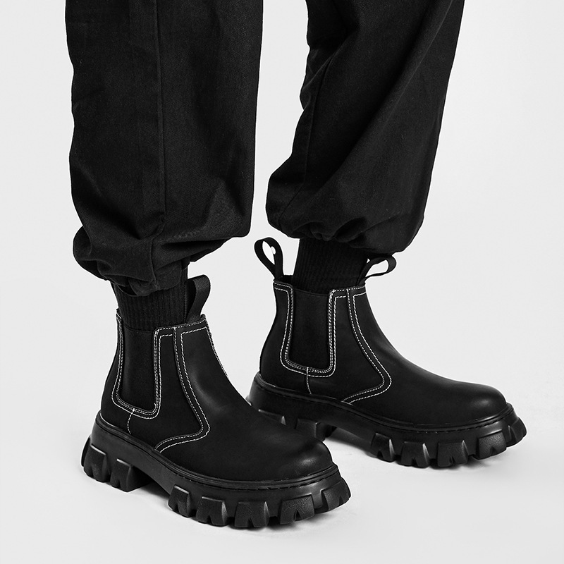 British Style Autumn And Winter Velvet Short Middle Boots — изображение 3