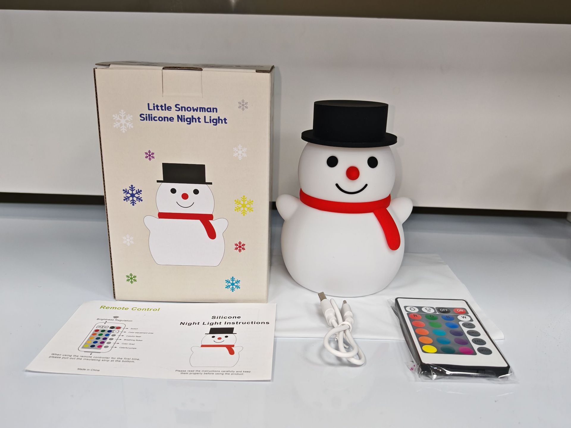 Christmas Ice Man Silicone Pat Lamp Remote Control Ambience Light - Image 7