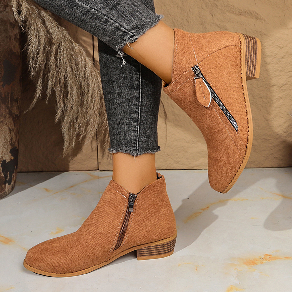 Suede European And American Style Women's Ankle Boots - Image 4