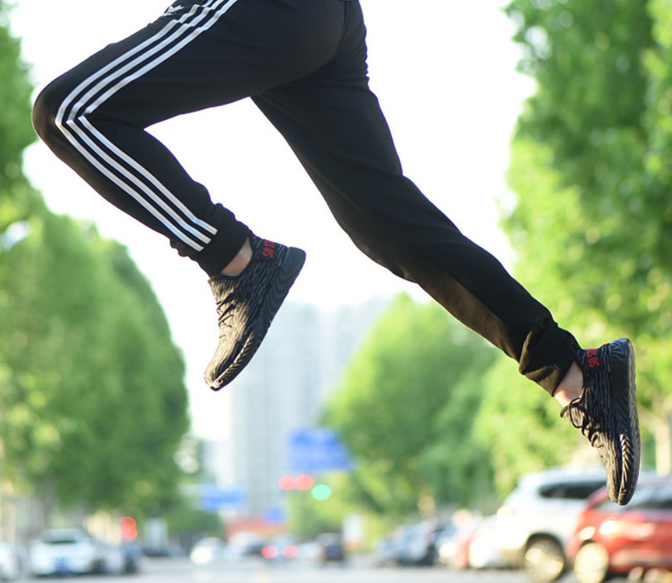 Flying woven mesh safety shoes – Bild 4