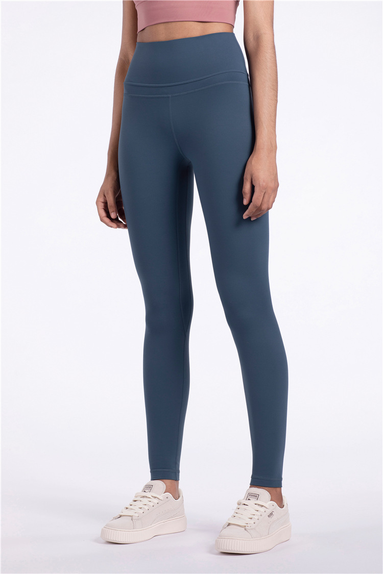 Double-sided brocade skinny yoga pants