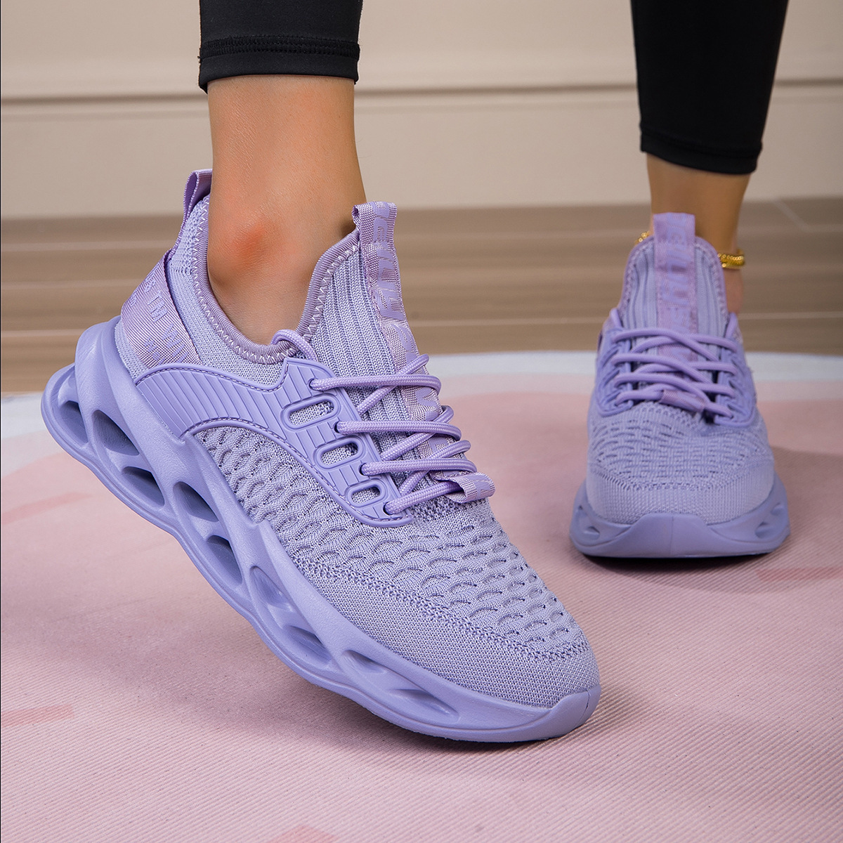 Outdoor Tourism Sports Casual And Lightweight Soft Bottom Women's Shoes - Image 2