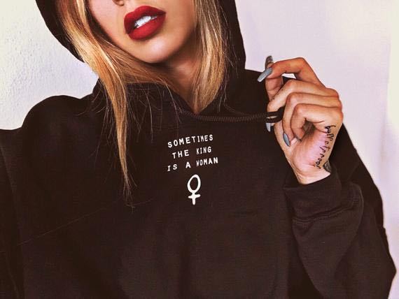SOMETIMES THE KING IS A WOMAN Hoodie — изображение 3