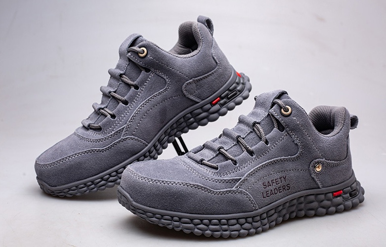 Flick, Thick-Soled, Anti-Smash, Anti-Piercing, Splash-Proof, Breathable And Non-Stuffy Work Shoes