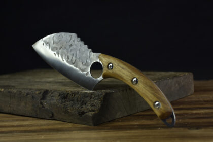 The Edge Of The Tibetan Mastiff Boning Knife Is And Easy To Sharpen