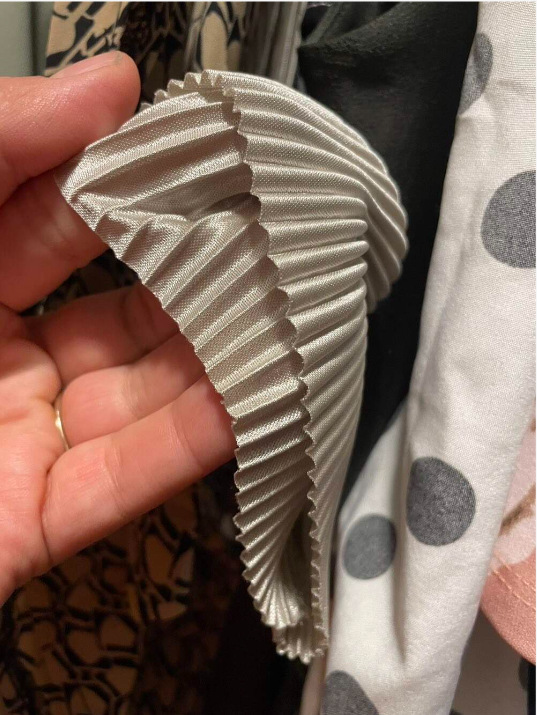 Vertical Striped Puff Sleeve Slim Knitwear Short Sleeve Top - Image 9