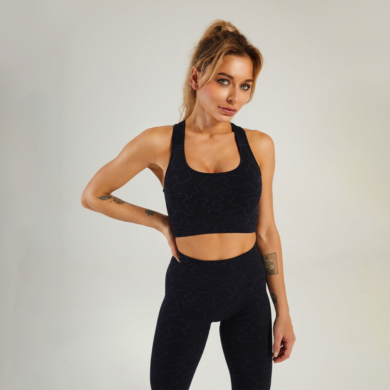 Seamless Yoga Tracksuit Shark Pants Super - Image 8