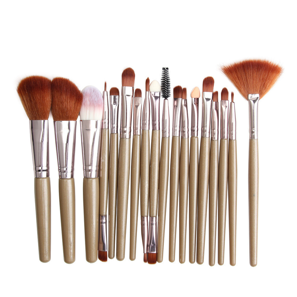 Eye Brushes, Blush Brush, Iip Brush And Fan-Shaped Makeup Brush Set - Image 2