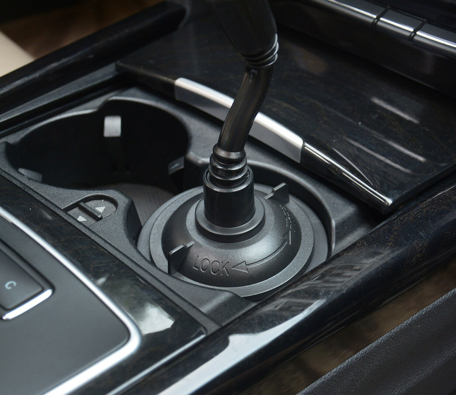 Car water cup holder mobile phone holder - Image 9