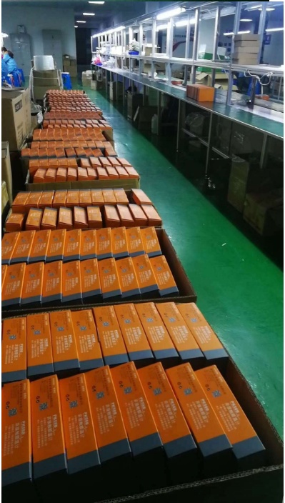 Electronic thermometer temperature gun - Image 3