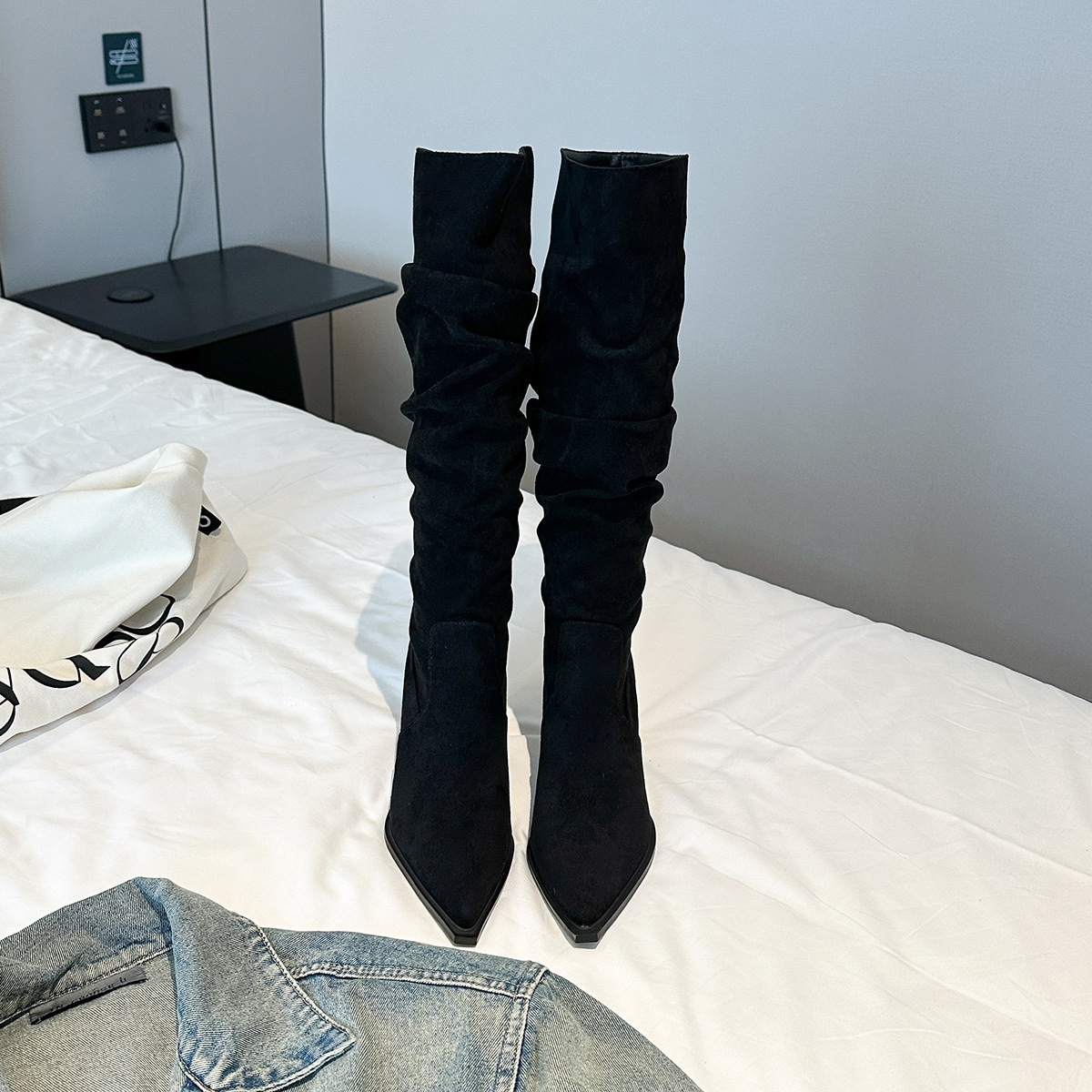Pointed Toe Skinny Boots Below The Knee Boots - Image 5