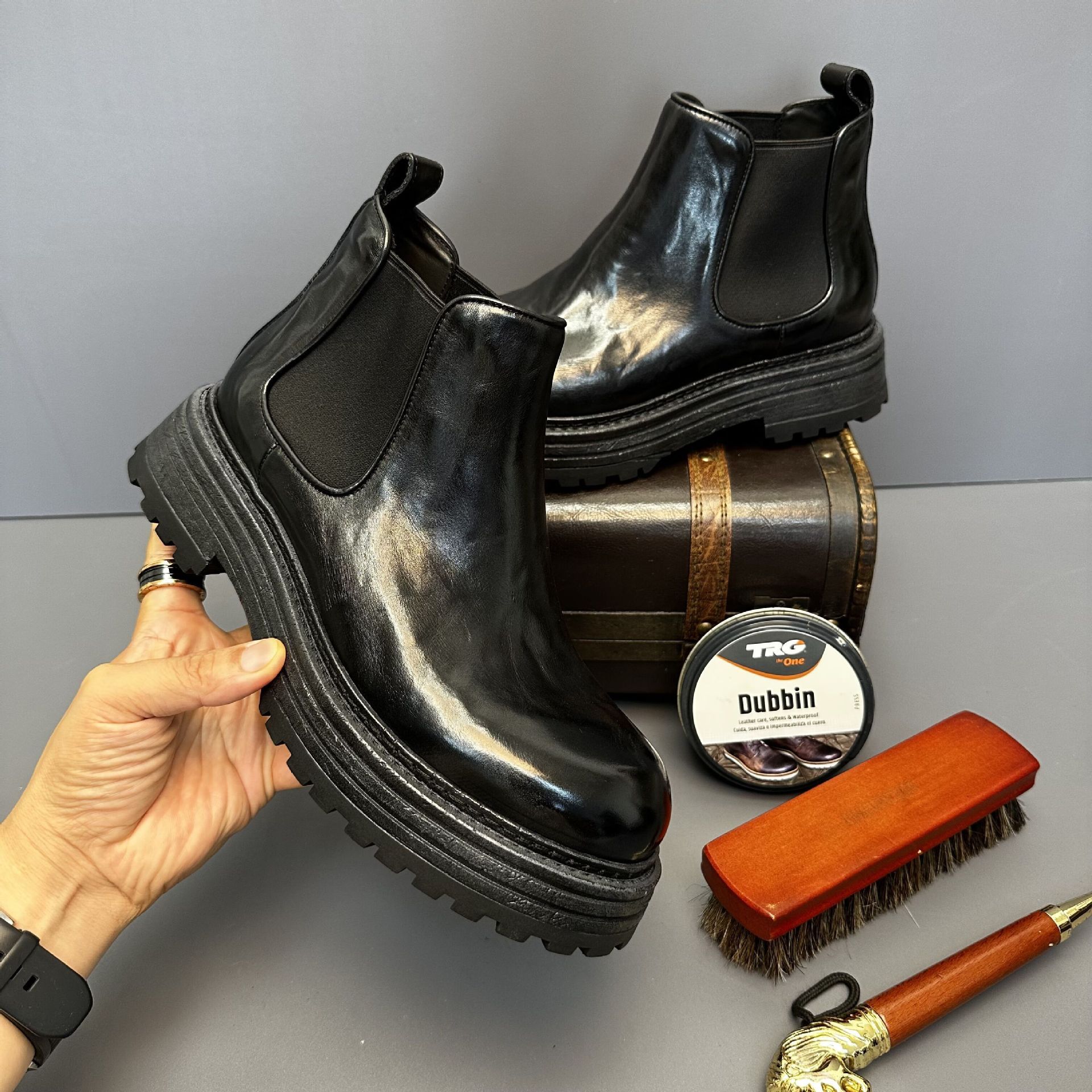 Men's Genuine Leather Retro Horse Leather High-top Martin Boots — изображение 4