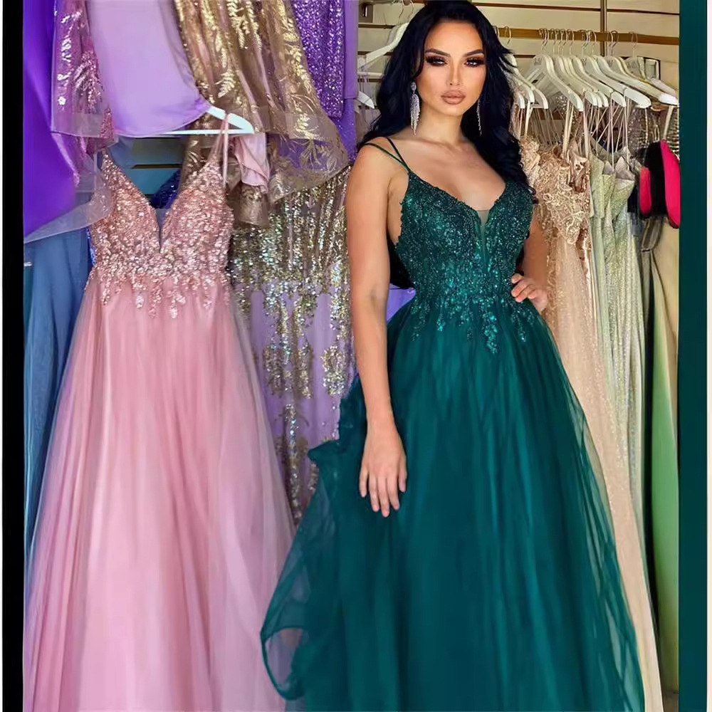 Dark Green Banquet Host Evening Dress — изображение 3