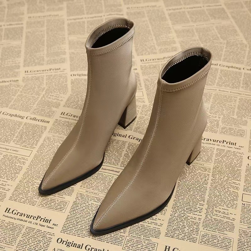 Women's Stretch Fashion Suede Pointed Martin Boots - Image 3