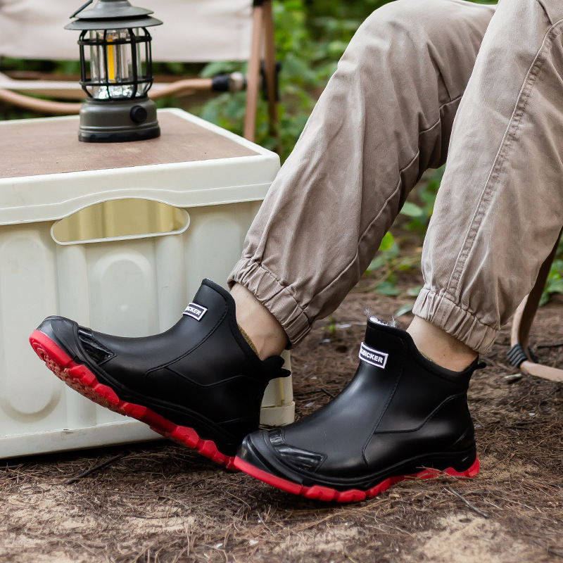 Large Size Fixed Velvet Rain Boots Stylish Water Shoes Men And Women Outdoor - Image 2