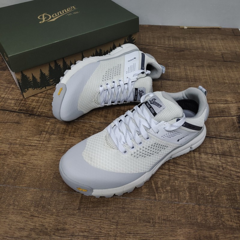 Men's Autumn And Winter Sports Outdoor Wear-resistant Low-top Hiking Shoes - Image 10