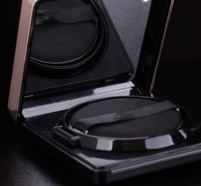 Nourishing Air Cushion BB Cream Concealer Moisturizing Lasting Light Liquid Foundation - Image 2