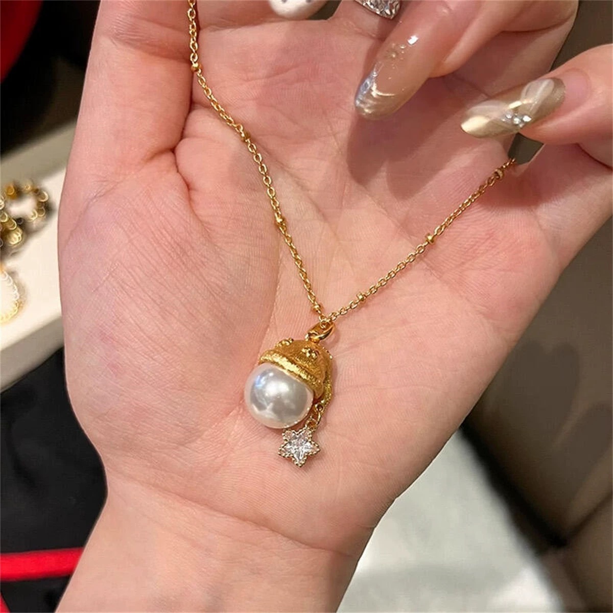 Romantic Pearl Christmas Hat XINGX Necklace Special-interest Design Exquisite Retro Affordable Luxury Clavicle Chain — изображение 5