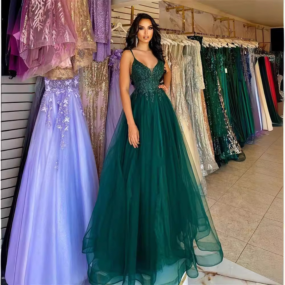 Dark Green Banquet Host Evening Dress — изображение 2