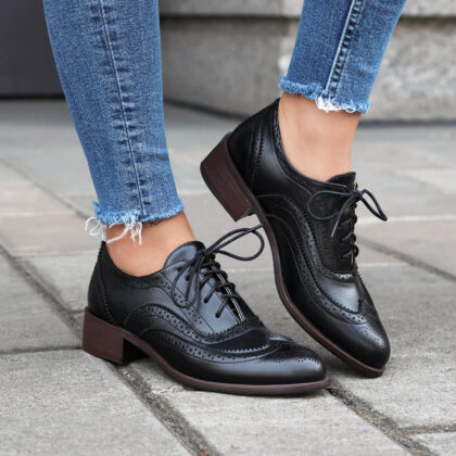 Retro British Contrasting Color Brogue High-cut Lace-up Shoes