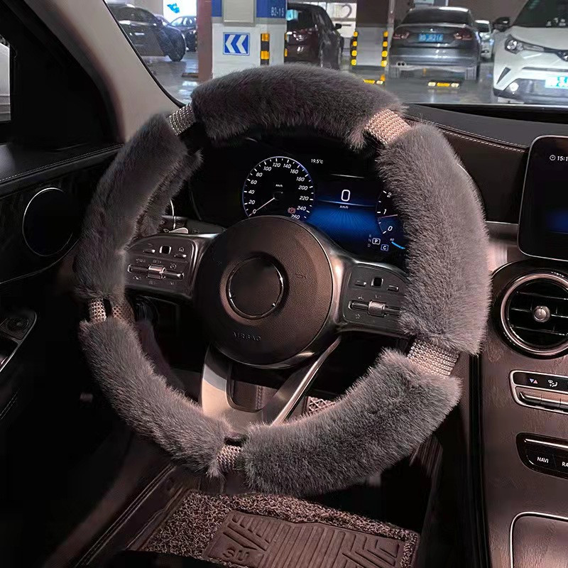 Diamond Studded Plush Car Steering Wheel Cover – Bild 2