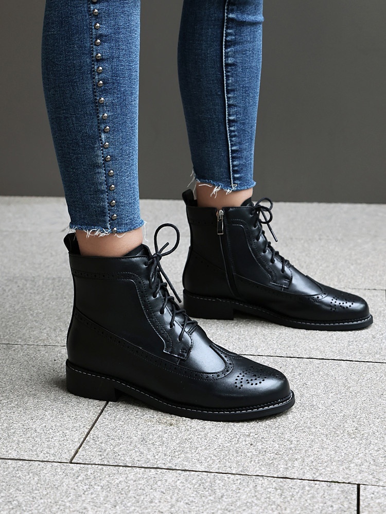 Women's Chunky Heel Black Classic Boots — изображение 6