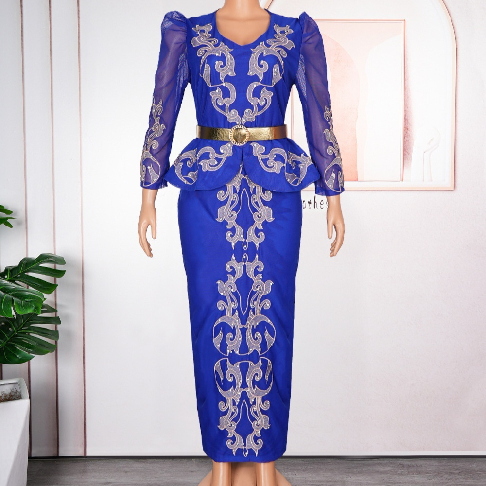 Women's Luxury Rhinestone Beaded V-neck Formal Dress – Bild 6