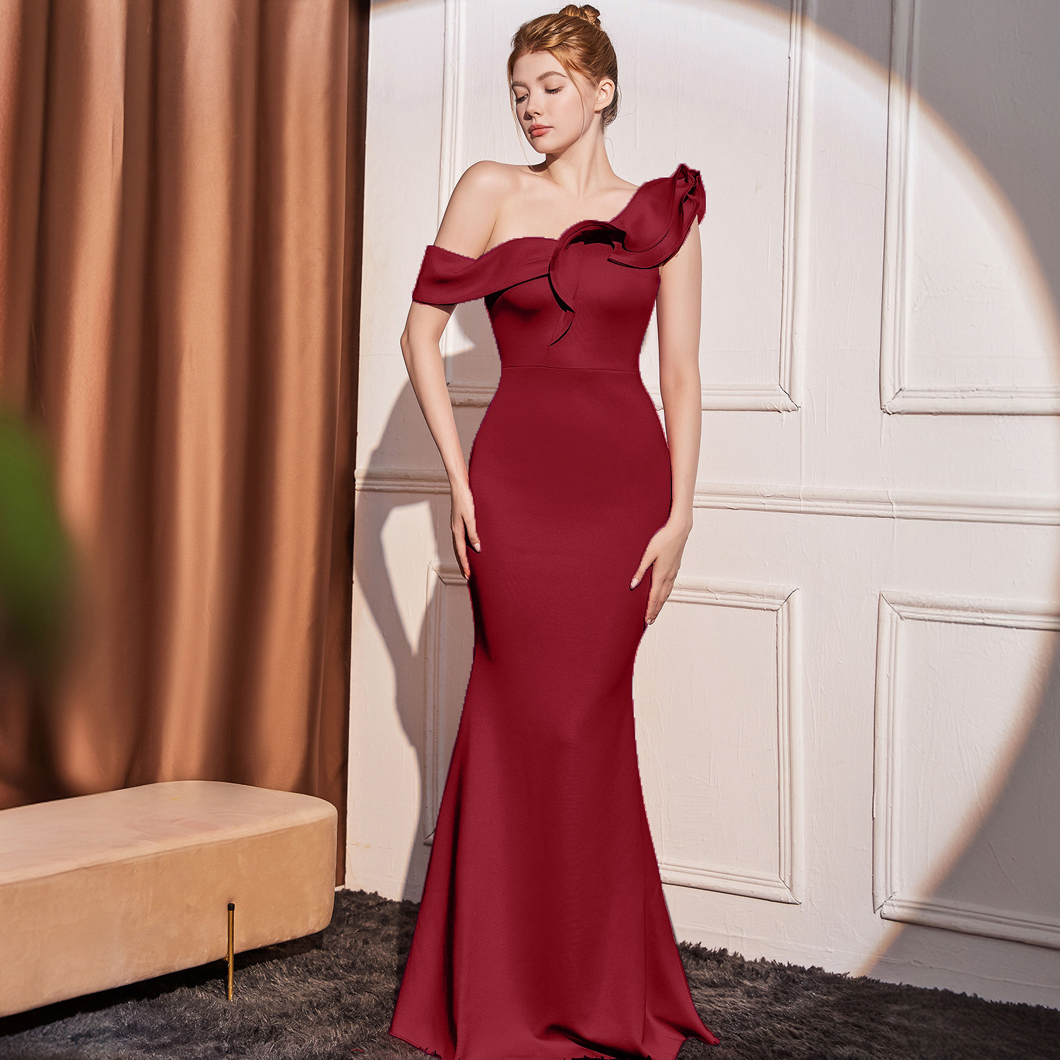 High-end Slant Shoulder Slimming Long Dress — изображение 8