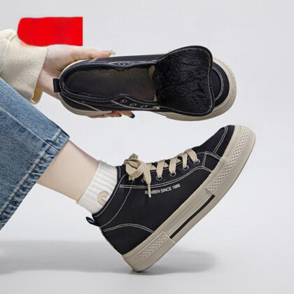 Men's Versatile Black Classic Skate Shoes