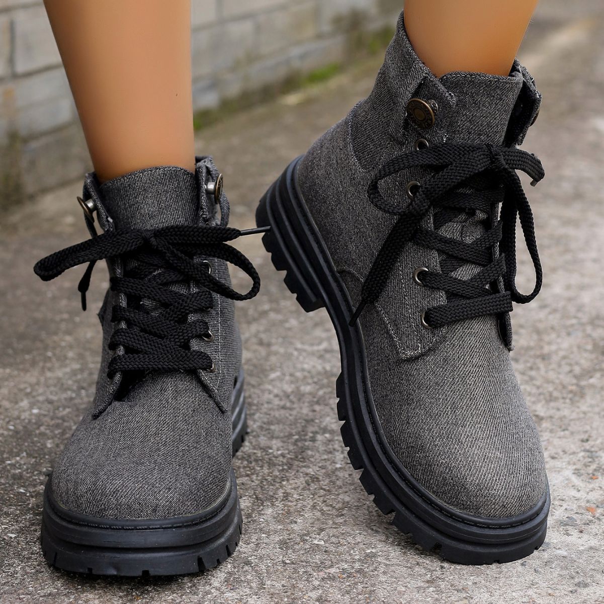 Plus Size Platform Martin Boots Female Lace Up Casual Ankle Boots - Image 4