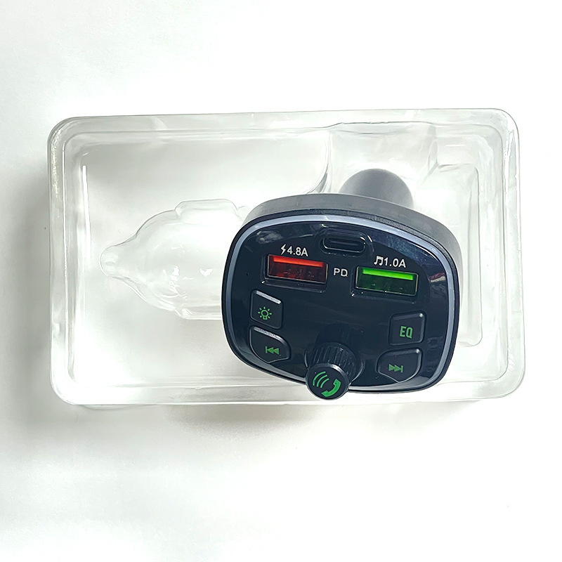 Q7 Automotive MP3 Player Bluetooth Hands-free FM Transmitter - Image 5