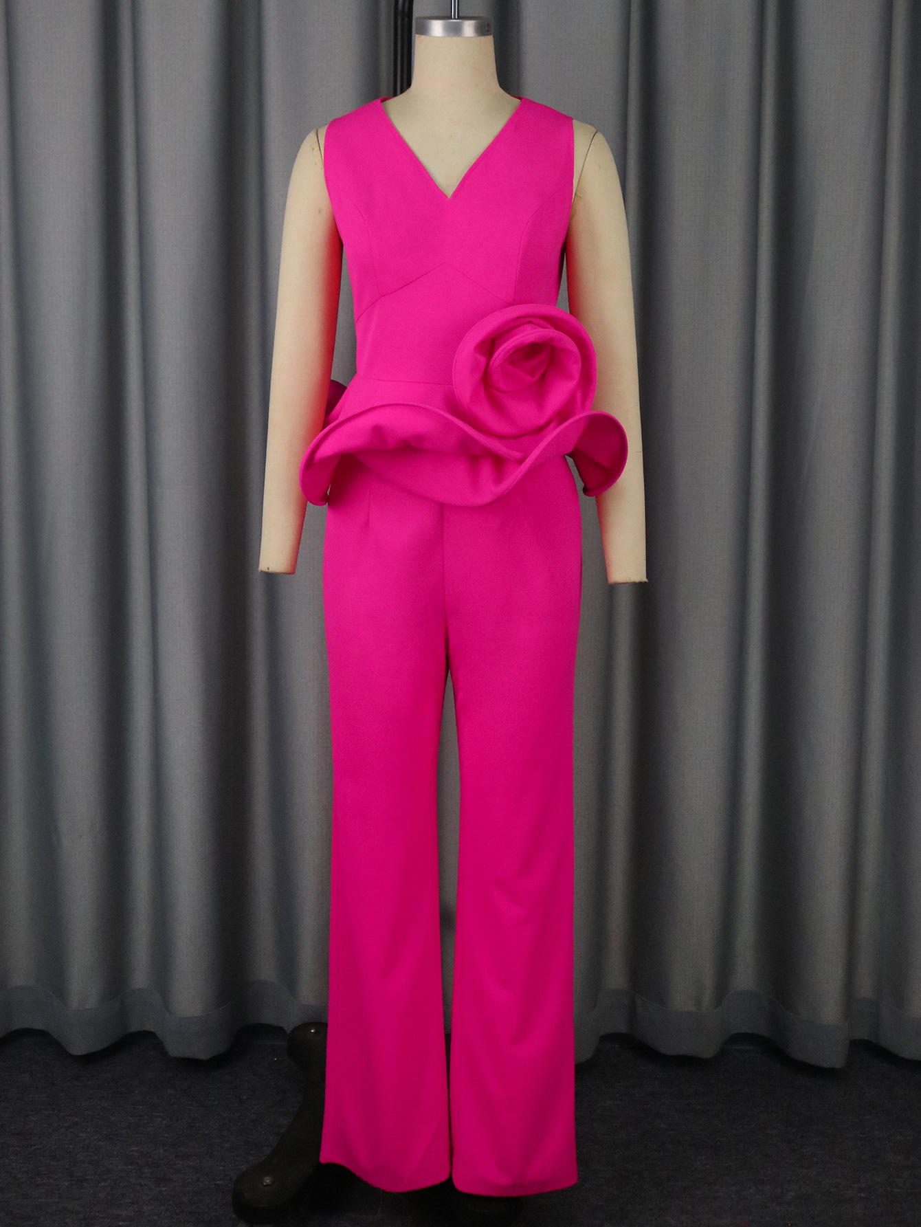 Three-dimensional Flower V-neck Sleeveless Top High Waist Fashion Straight-leg Pants - Image 6