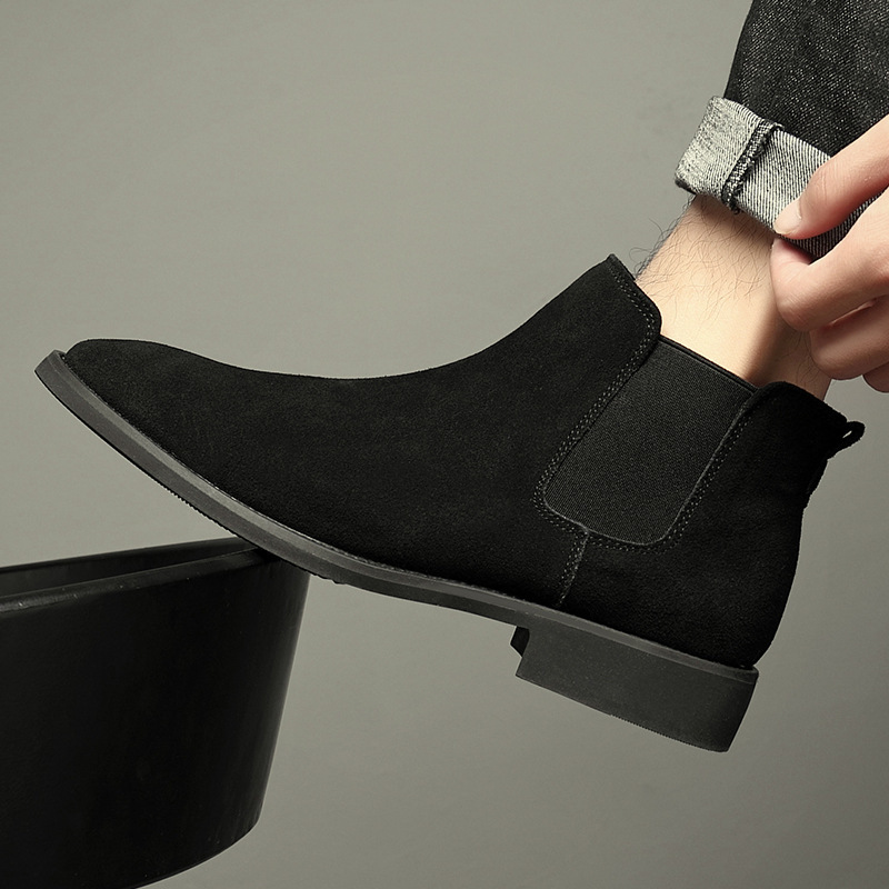 Breathable Autumn And Winter British Style Pointed Suede Short Martin Boots For Men - Image 2