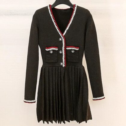 Women's Black V-neck Knitted Dress