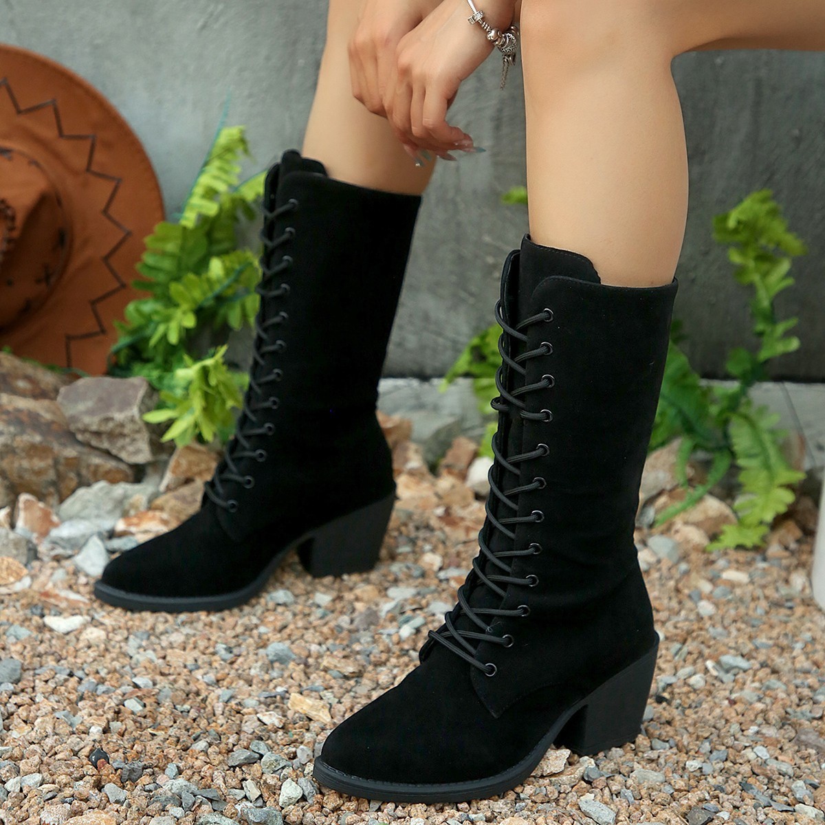 Mid-calf Fashion Suede Lace-up Pointed Chunky Heel Women's Boots - Image 4
