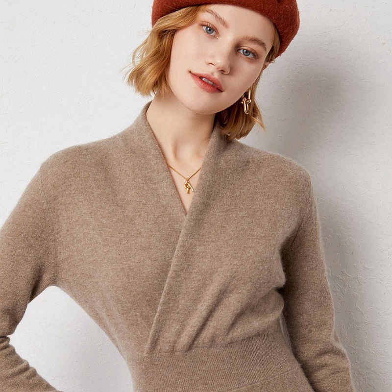 Mid-collar Long Slim Cross Over-the-knee V Cashmere Dress — изображение 3