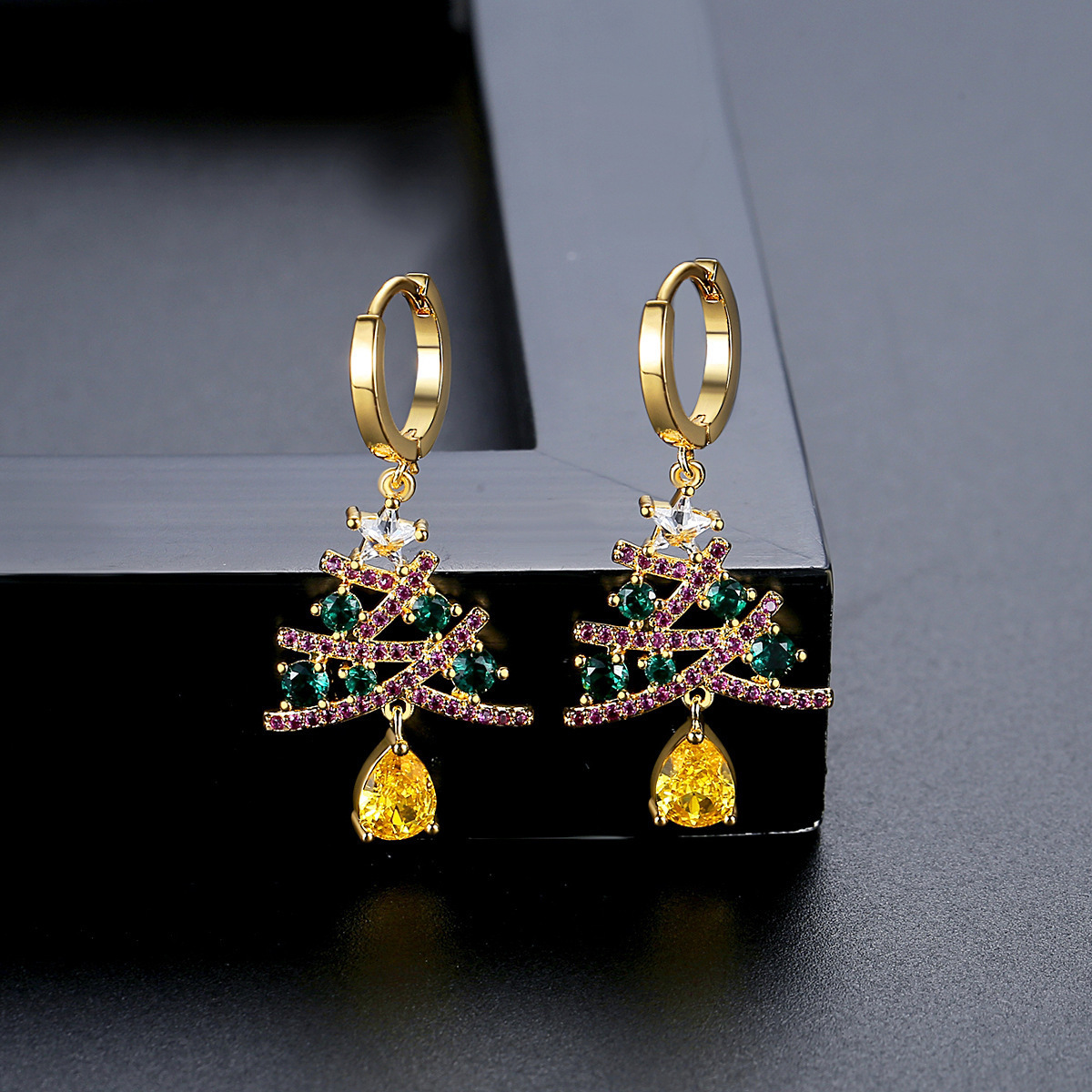 New Christmas Tree Earrings With Colorful Rhinestones Fashion Personality Shining Earrings Gift For Women Jewelry — изображение 4