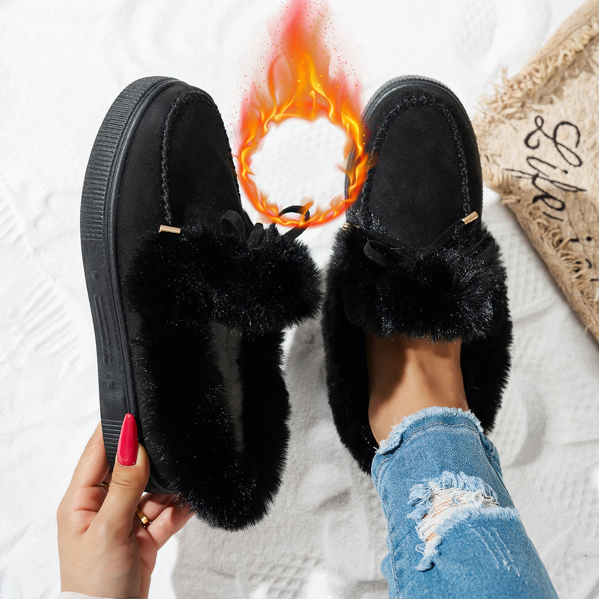 Round Head Thick Bottom Velvet Padded Plus Size Women's Snow Boots - Image 4