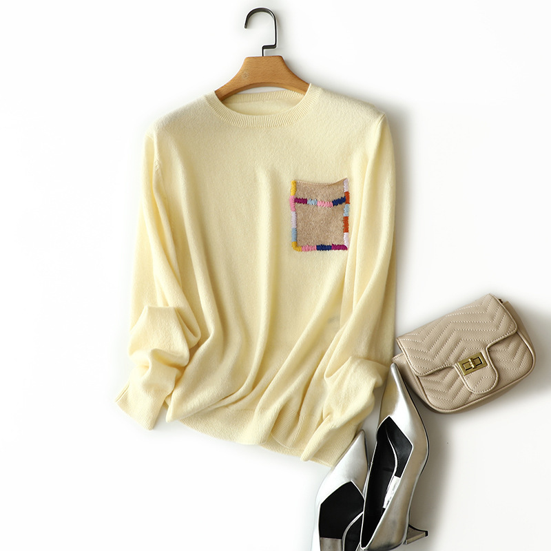 Crew Neck Bottoming Shirt Sweater Embroidery