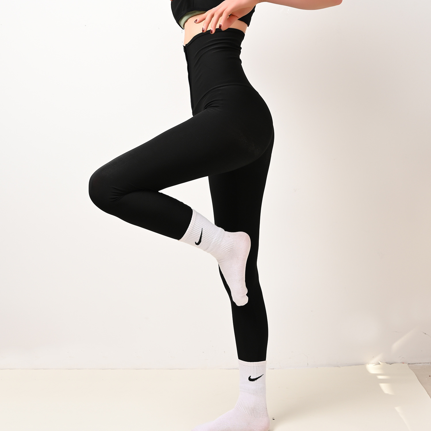 Sports Sweat Wicking Pants Elastic Breasted Plus Size Yoga Pants - Image 3