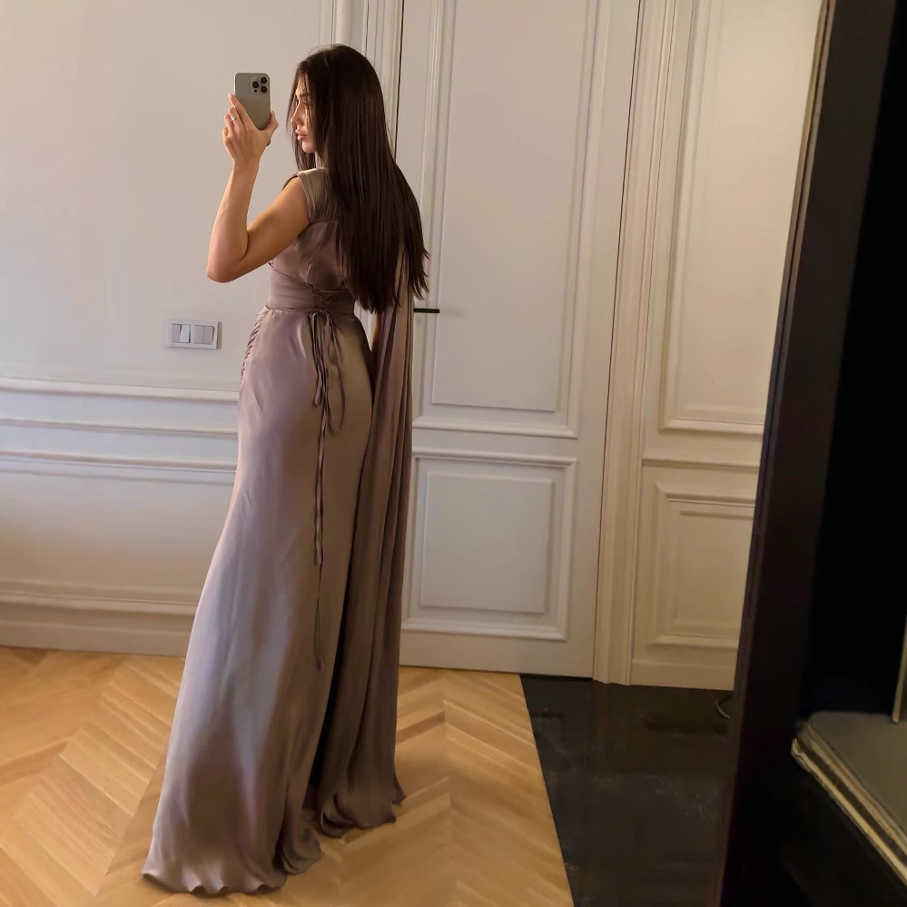 Pleated Ribbon Satin Evening Dress — изображение 2